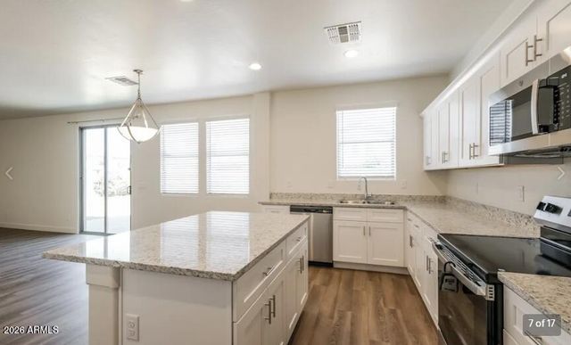 1806 E PATRICK Lane, Phoenix, AZ 85024