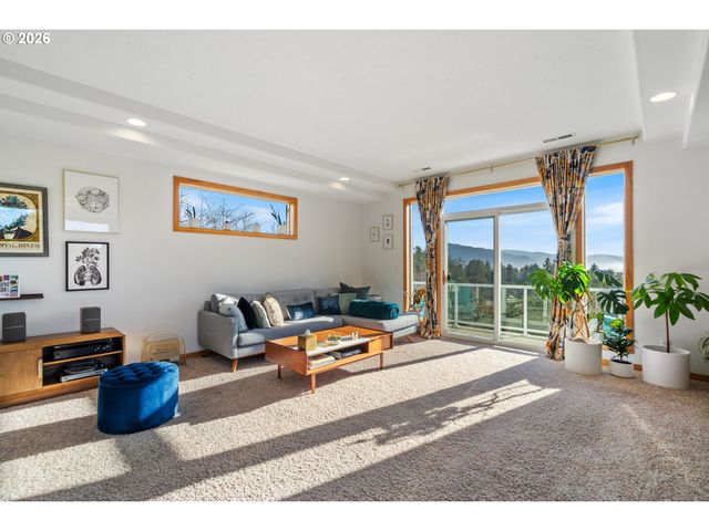 4789 Holly Heights Ave, Netarts, OR 97143