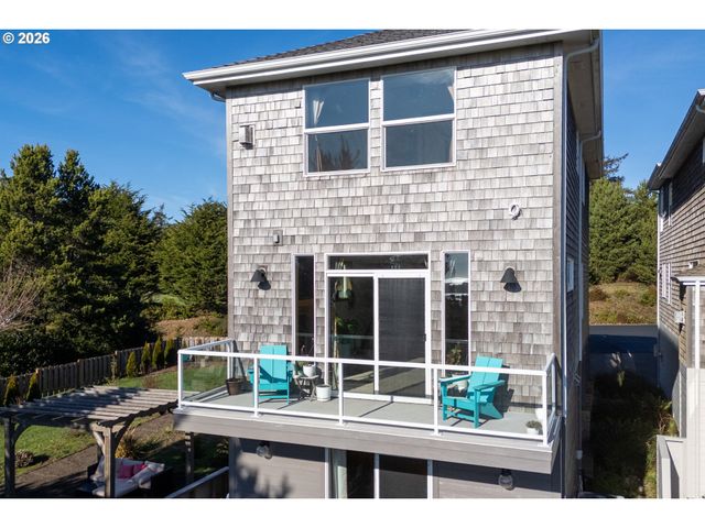 4789 Holly Heights Ave, Netarts, OR 97143