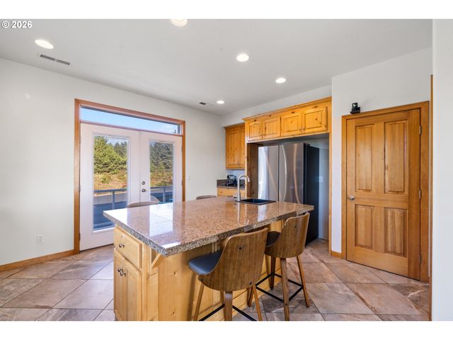 4789 Holly Heights Ave, Netarts, OR 97143