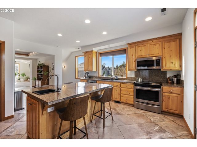4789 Holly Heights Ave, Netarts, OR 97143