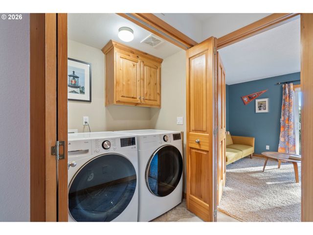4789 Holly Heights Ave, Netarts, OR 97143