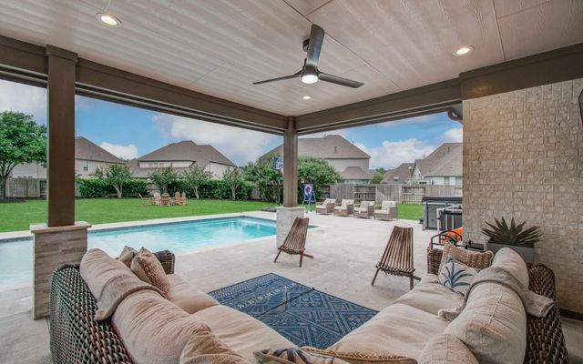 30414 Garden Ridge Court, Fulshear, TX 77441