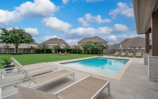 30414 Garden Ridge Court, Fulshear, TX 77441