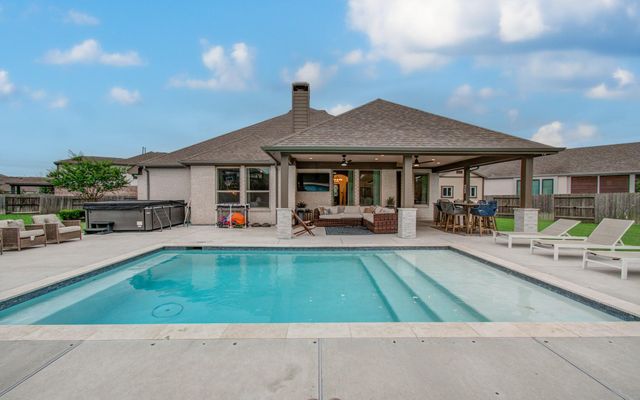30414 Garden Ridge Court, Fulshear, TX 77441