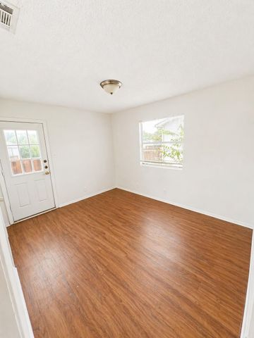 2307 Rachael CT D, Austin, TX 78748