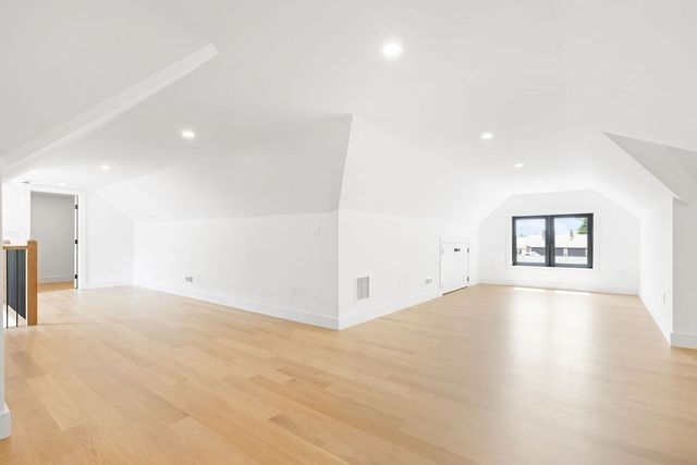 1597 Centre St 2, Newton, MA 02461