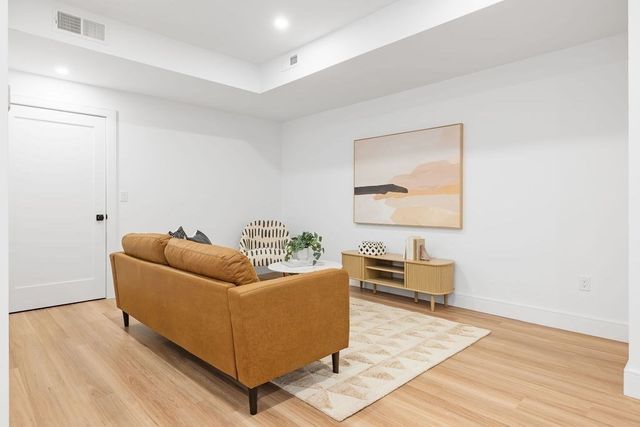 1597 Centre St 2, Newton, MA 02461