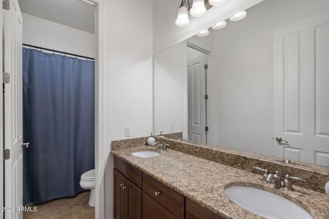 6920 W FREMONT Road, Laveen, AZ 85339