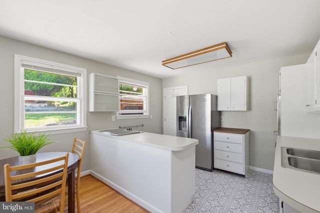 3141 CLAYBORNE AVE, Alexandria, VA 22306