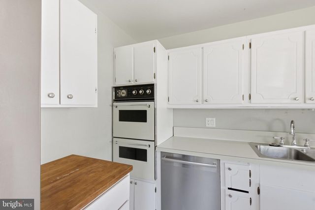 3141 CLAYBORNE AVE, Alexandria, VA 22306