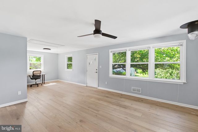 3141 CLAYBORNE AVE, Alexandria, VA 22306