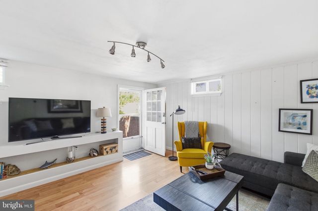3141 CLAYBORNE AVE, Alexandria, VA 22306