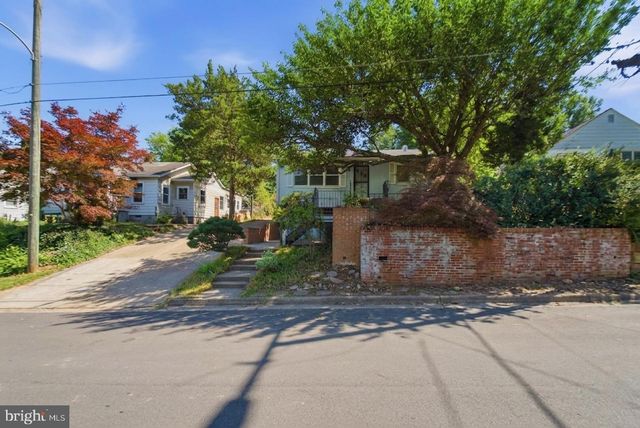 3141 CLAYBORNE AVE, Alexandria, VA 22306