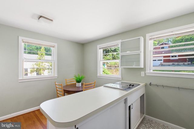3141 CLAYBORNE AVE, Alexandria, VA 22306