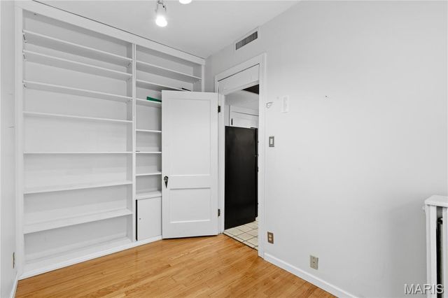 709 S Skinker Boulevard 703, St Louis, MO 63105