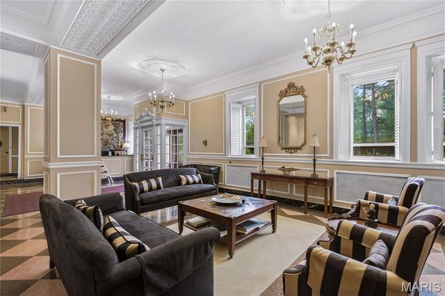 709 S Skinker Boulevard 703, St Louis, MO 63105