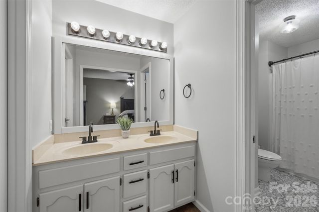 7795 Old Post Road, Denver, NC 28037