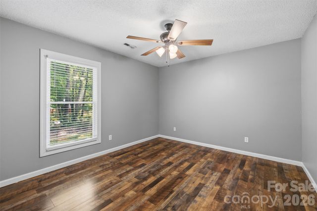 7795 Old Post Road, Denver, NC 28037