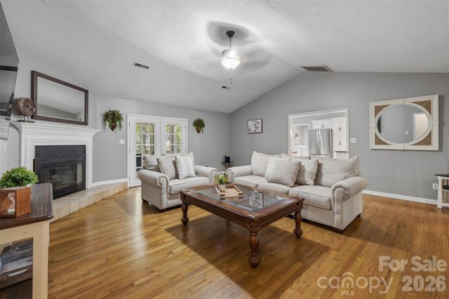 7795 Old Post Road, Denver, NC 28037