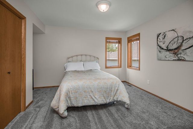 10847 Alberton Court, Inver Grove Heights, MN 55077
