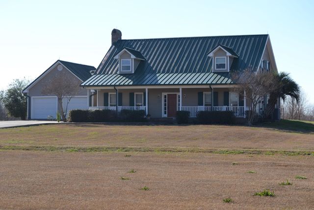 305 Birdie Pitre Lane, Cut Off, LA 70345