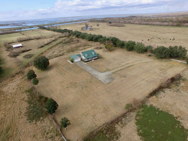 305 Birdie Pitre Lane, Cut Off, LA 70345