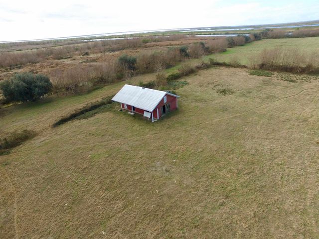 305 Birdie Pitre Lane, Cut Off, LA 70345