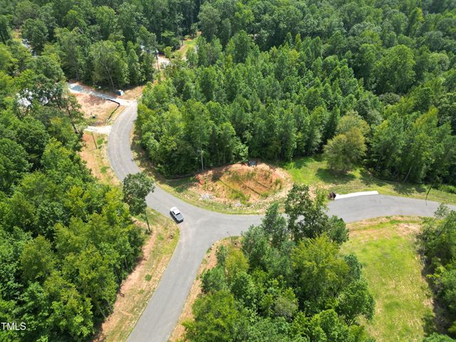 2918 Forest Creek Lane, Mebane, NC 27302