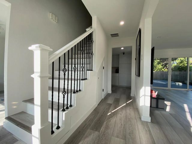 4102 Columbine DR, Austin, TX 78727