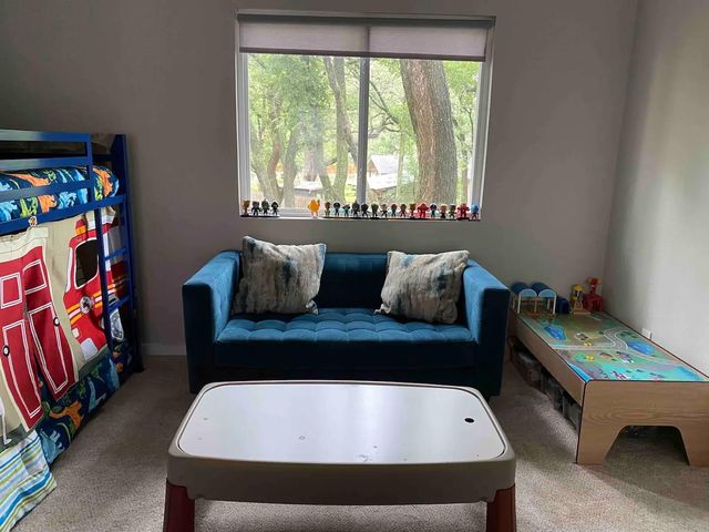 4102 Columbine DR, Austin, TX 78727