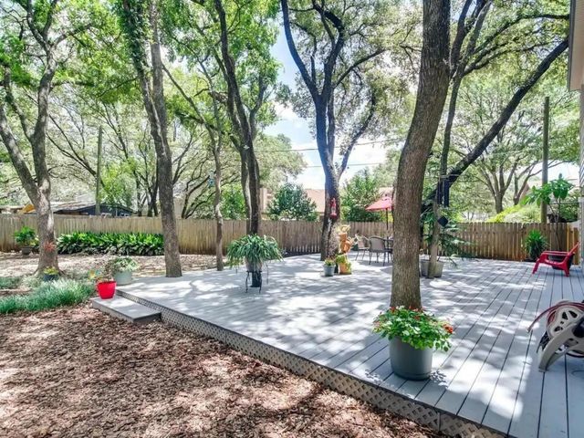 4102 Columbine DR, Austin, TX 78727