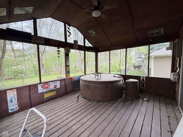 318 Mill Springs, Fillmore, IN 46128