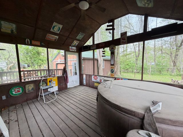 318 Mill Springs, Fillmore, IN 46128