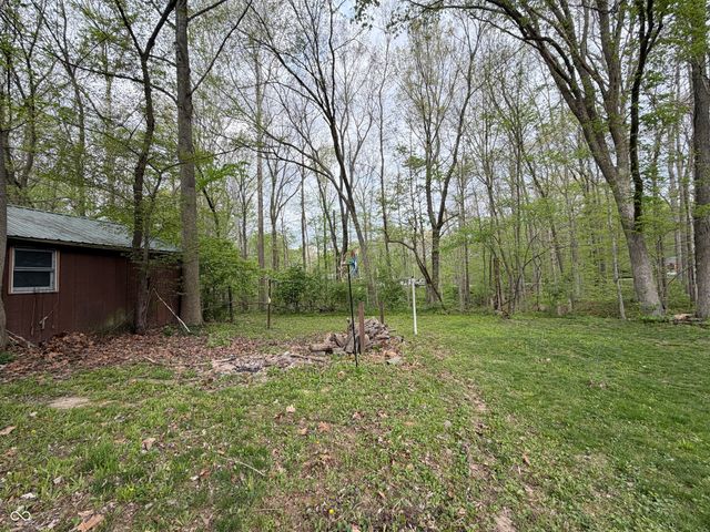 318 Mill Springs, Fillmore, IN 46128