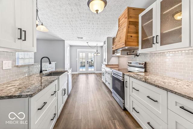 5511 Thompson Park Boulevard, Indianapolis, IN 46237