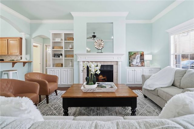 4389 E Holiday Drive, Fayetteville, AR 72701