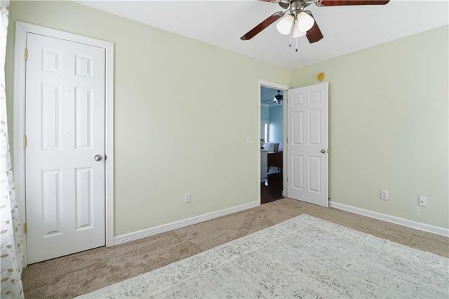 4389 E Holiday Drive, Fayetteville, AR 72701