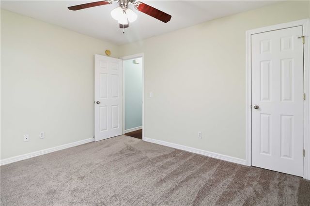 4389 E Holiday Drive, Fayetteville, AR 72701