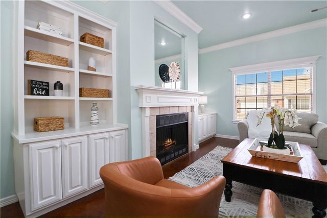 4389 E Holiday Drive, Fayetteville, AR 72701