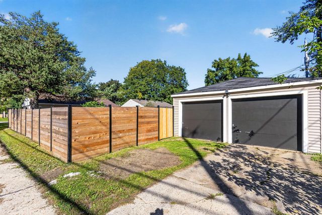 3120 N 84th STREET, Milwaukee, WI 53222
