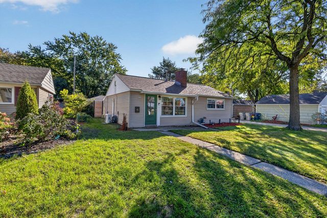 3120 N 84th STREET, Milwaukee, WI 53222
