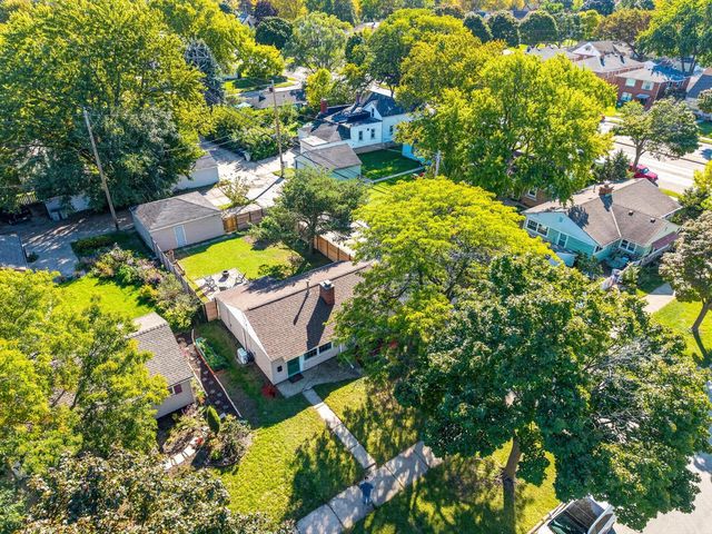 3120 N 84th STREET, Milwaukee, WI 53222