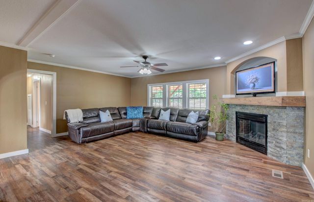 16022 Settlement Road, Maumelle, AR 72113