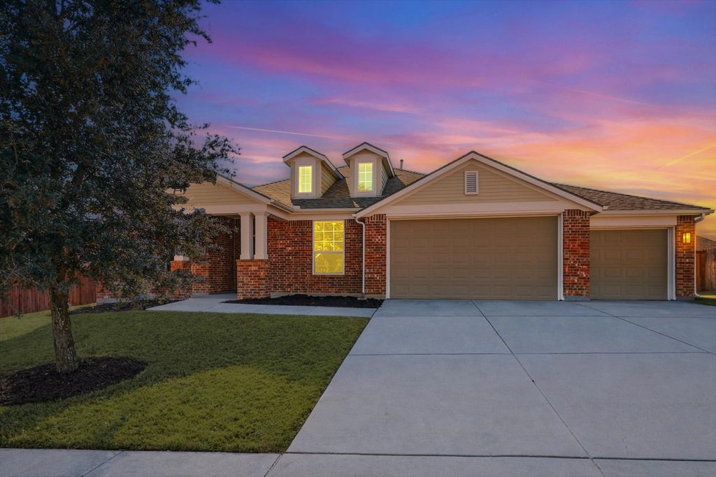 1502 Coyote Ridge Road, Wylie, TX 75098