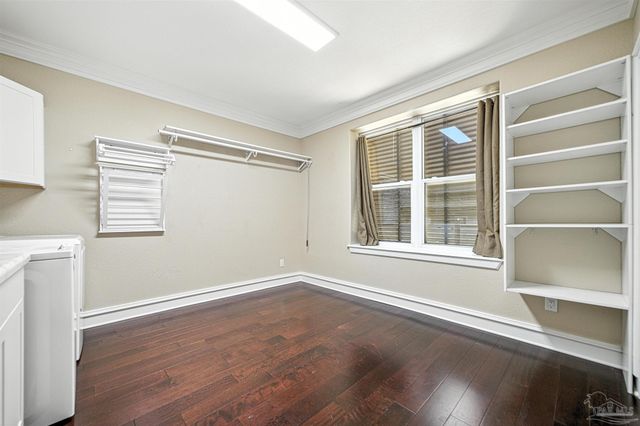 4321 Jelinek Dr, Milton, FL 32583