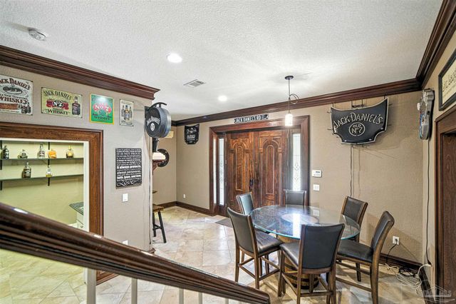 4321 Jelinek Dr, Milton, FL 32583