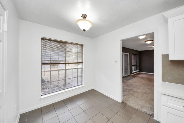 411 Dover Lane, Spring, TX 77373