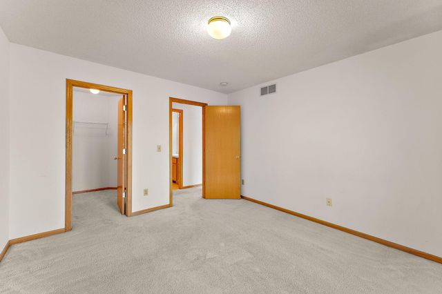 13228 Vintage Street NW, Coon Rapids, MN 55448