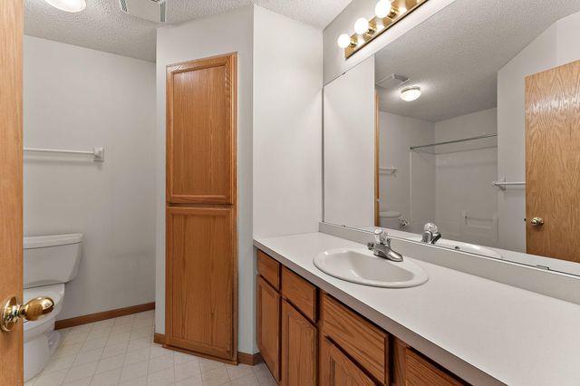 13228 Vintage Street NW, Coon Rapids, MN 55448